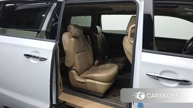 Kia All New Carnival 2018 Белый из Кореи, фото 3