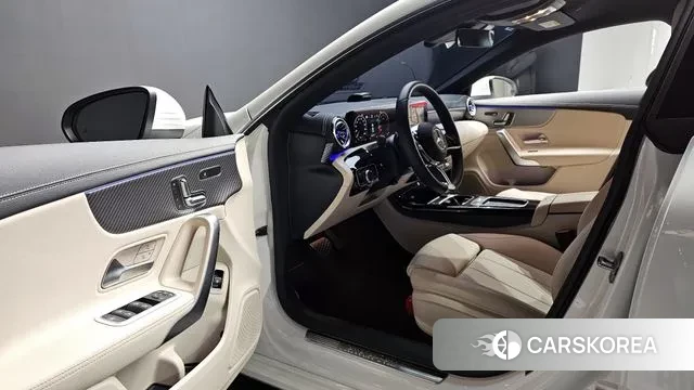 Mercedes-Benz CLA-Class C118 2024 Белый из Кореи, фото 3