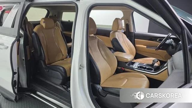 Kia Carnival 4th generation 2020 Белый из Кореи, фото 3