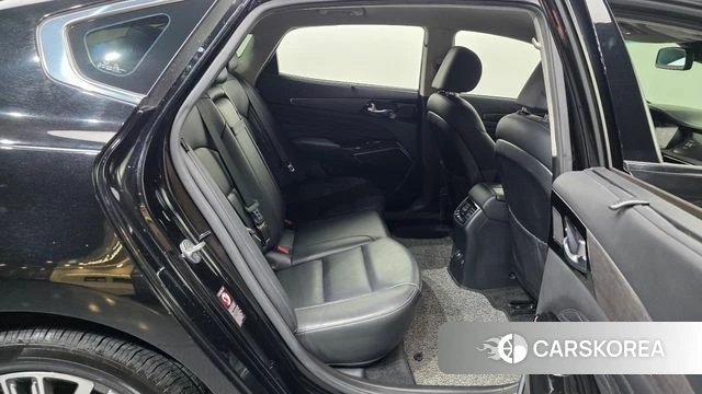 Kia K7 Premier 2021 Черный из Кореи, фото 3