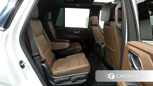 Chevrolet (GM Daewoo) Tahoe 2023 Белый из Кореи, фото 3