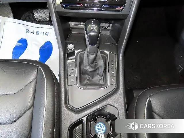 Volkswagen Tiguan second Generation 2021 Серый из Кореи, фото 3