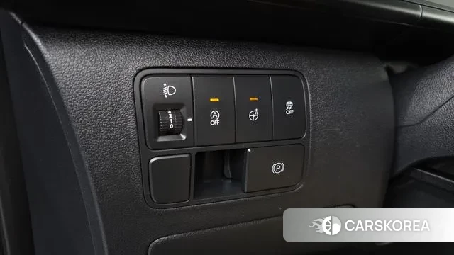 Hyundai Staria 2022 Серый из Кореи, фото 3