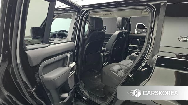 Land Rover Defender (L663) 2020 Черный из Кореи, фото 3