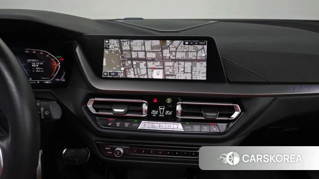 BMW 1 Series (F40) 2021 Черный из Кореи, фото 3