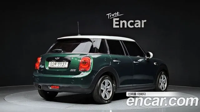 Mini Cooper 2018 Темно-зеленый из Кореи, фото 3