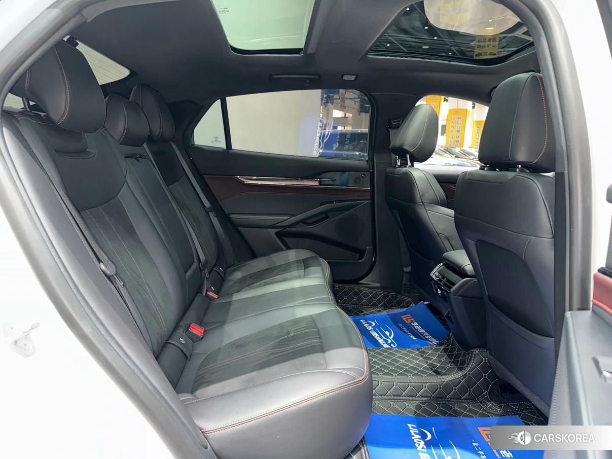 Ford Mondeo 2023 Белый из Китая, фото 3