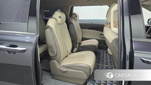 Kia Carnival 4th generation 2020 Серый из Кореи, фото 3