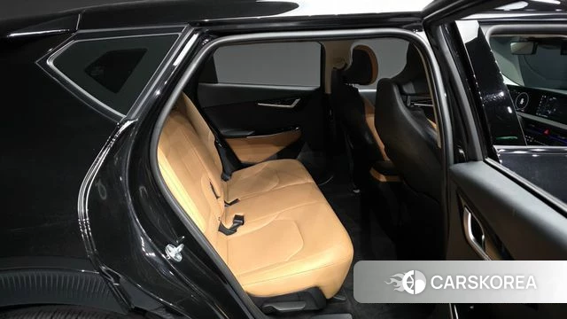 Kia EV6 2023 Черный из Кореи, фото 3