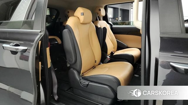 Kia Carnival 4th generation 2022 Серый из Кореи, фото 3