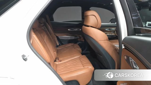 Genesis GV70 2022 Белый из Кореи, фото 3