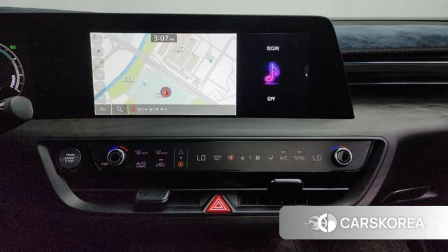 Kia K8 Hybrid 2024 Черный из Кореи, фото 3