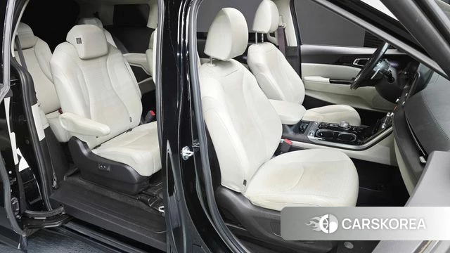 Kia Carnival 4th generation 2021 Черный из Кореи, фото 3