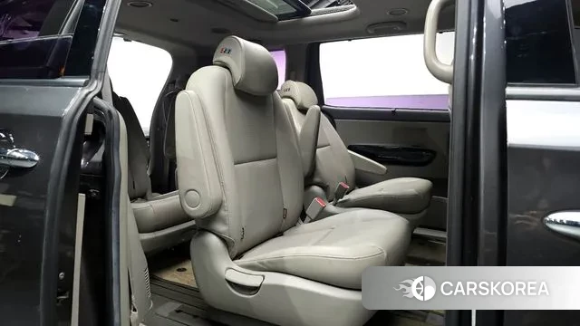 Kia All New Carnival 2018 Серый из Кореи, фото 3