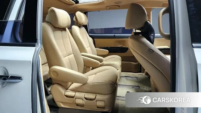 Kia The New Carnival 2020 Белый из Кореи, фото 3