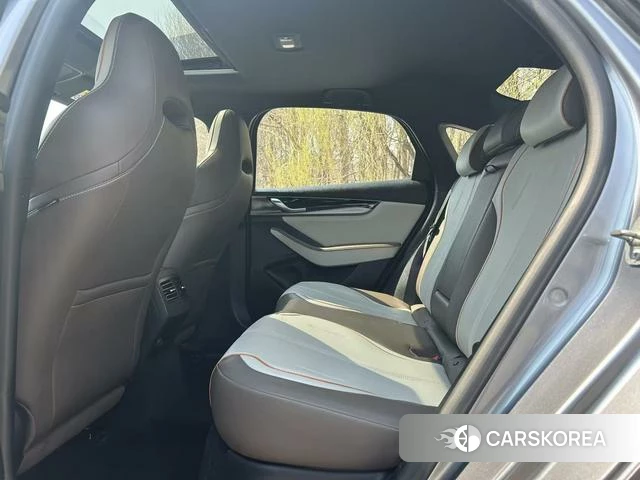 BYD Qin PLUS DM 2023 Темно-серый из Китая, фото 3