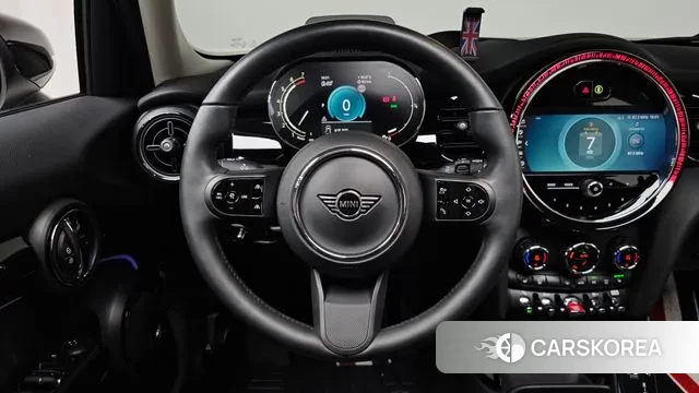 Mini Cooper S 2021 Жемчужный цвет из Кореи, фото 3