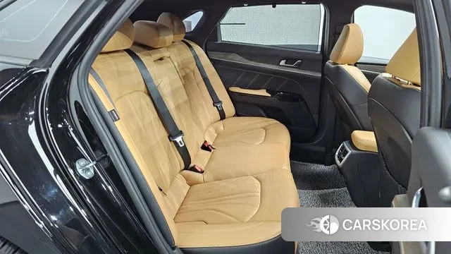 Kia K5 3rd generation 2023 Черный из Кореи, фото 3