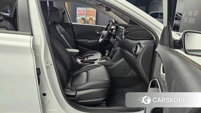 Hyundai Kona 2018 Белый из Кореи, фото 3