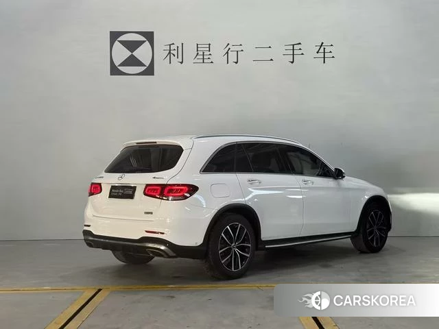 Mercedes-Benz GLC 2021 Белый из Китая, фото 3