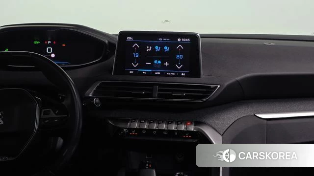 Peugeot 3008 second generation 2018 Белый из Кореи, фото 3