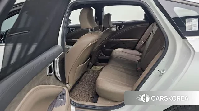 Kia K8 2023 Белый из Кореи, фото 3