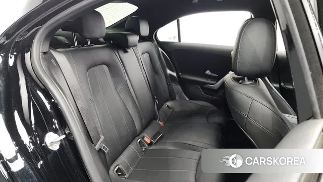 Mercedes-Benz A-Class W177 2021 Черный из Кореи, фото 3