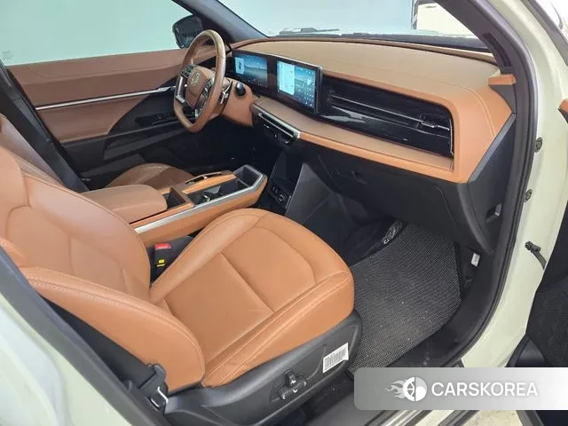 Ssangyong The New Torres 2024 Белый из Кореи, фото 3