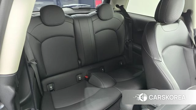 Mini Cooper 2019 Зеленый из Кореи, фото 3