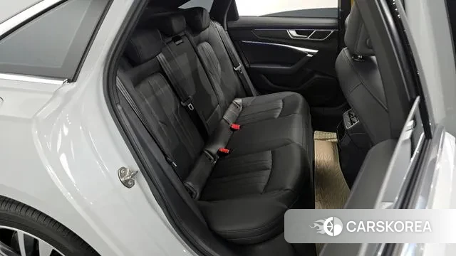 Audi A6 (C8) 2022 Белый из Кореи, фото 3