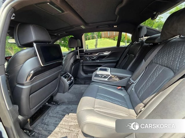 BMW 7 Series (G11) 2018 Черный из Кореи, фото 3