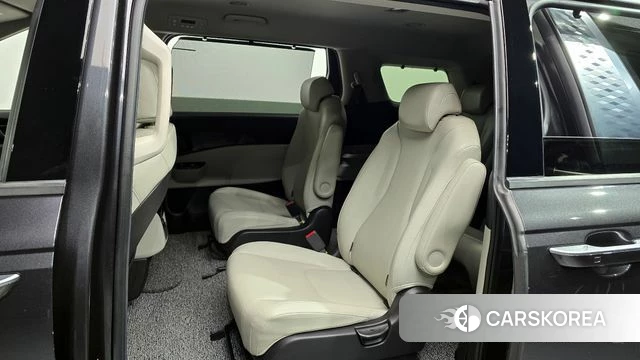 Kia Carnival 4th generation 2020 Серый из Кореи, фото 3