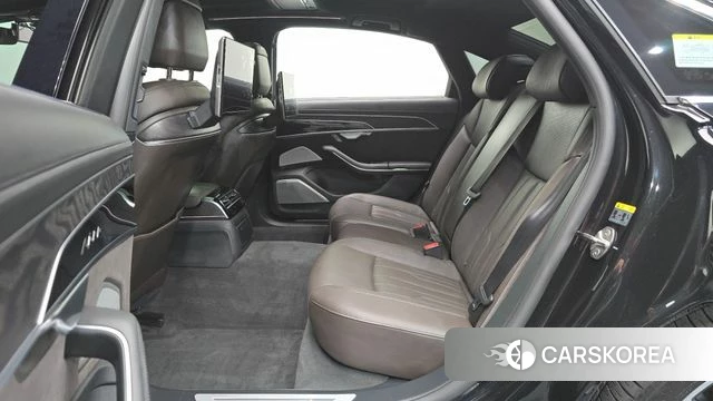 Audi A8 (D5) 2022 Черный из Кореи, фото 3