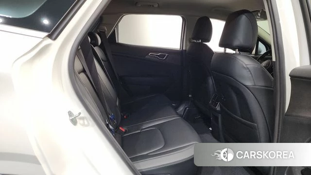 Kia Sportage 5th Generation 2022 Белый из Кореи, фото 3