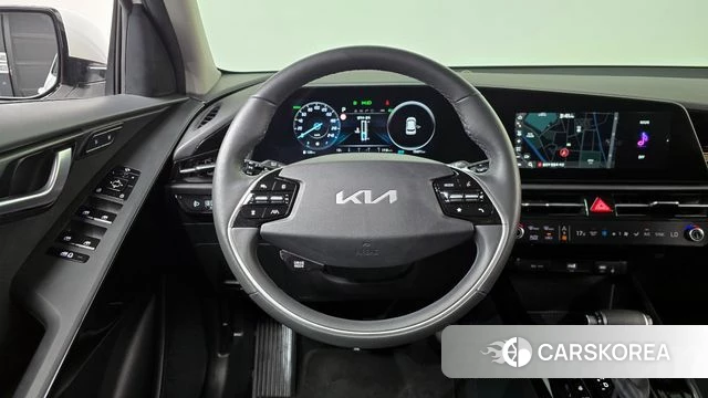 Kia Di Ol Nu Niro 2022 Белый из Кореи, фото 3
