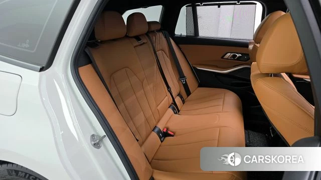 BMW 3 Series (G20) 2024 Белый из Кореи, фото 3