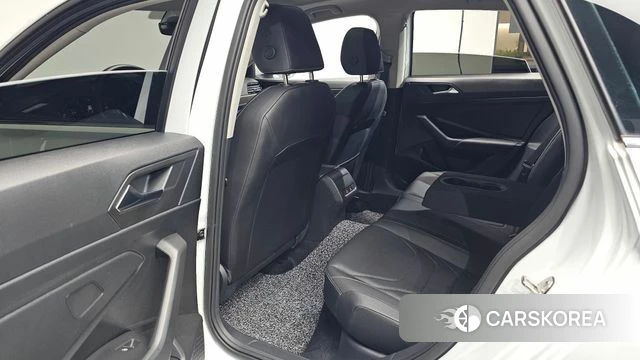 Volkswagen 7th Generation of Jetta 2021 Белый из Кореи, фото 3