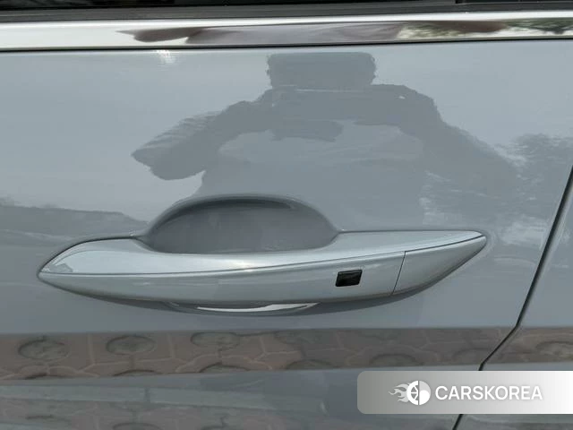 Hyundai Elantra 2022 Темно-серый из Китая, фото 3