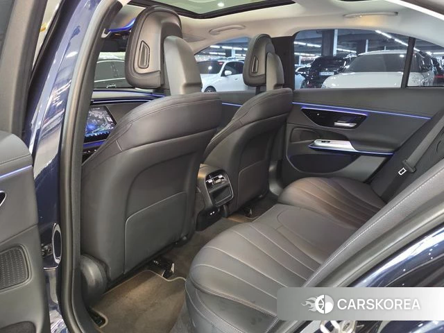 Mercedes-Benz E-Class W214 2024 Синий из Кореи, фото 3