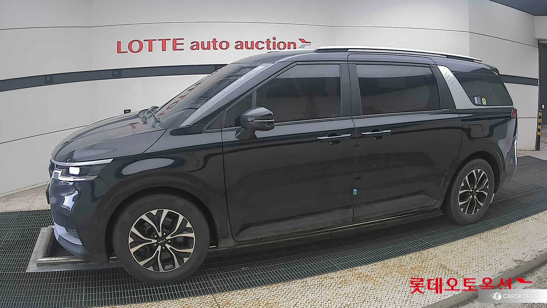 Kia Carnival 2022 Aurora Black Pearl из Кореи, фото 3
