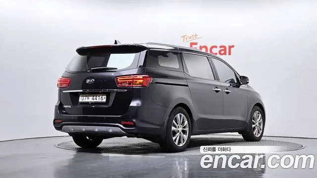 Kia The New Carnival 2018 Серый из Кореи, фото 3