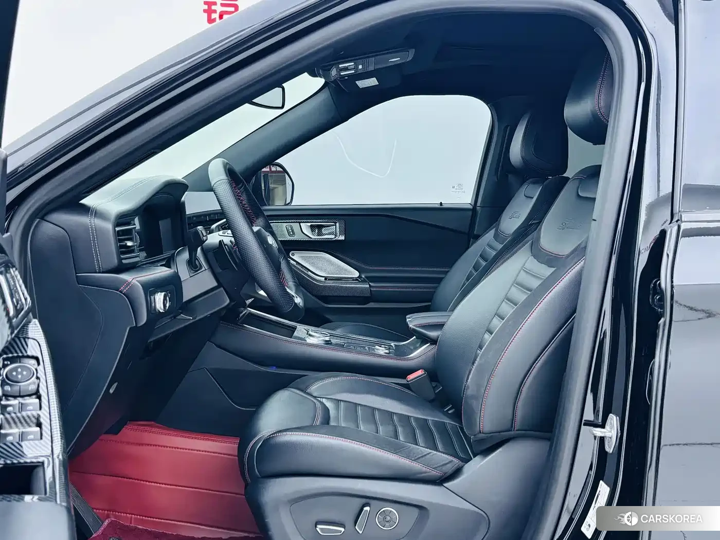Ford Explorer 2022 Черный из Китая, фото 3