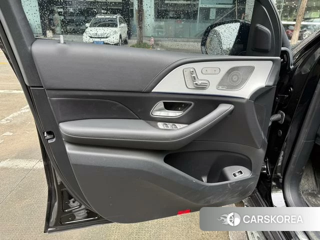 Mercedes-Benz GLE AMG 2024 Черный из Китая, фото 3