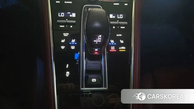 Porsche Panamera (971) 2021 Черный из Кореи, фото 3