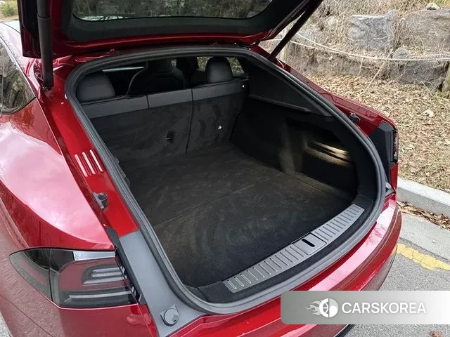 Tesla Model S 2023 Красный из Кореи, фото 3