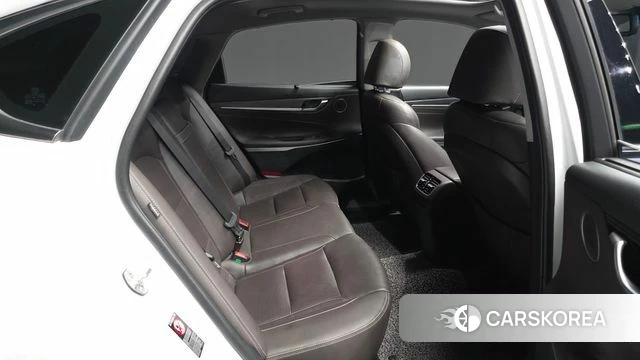 Hyundai Grandeur IG 2018 Белый из Кореи, фото 3