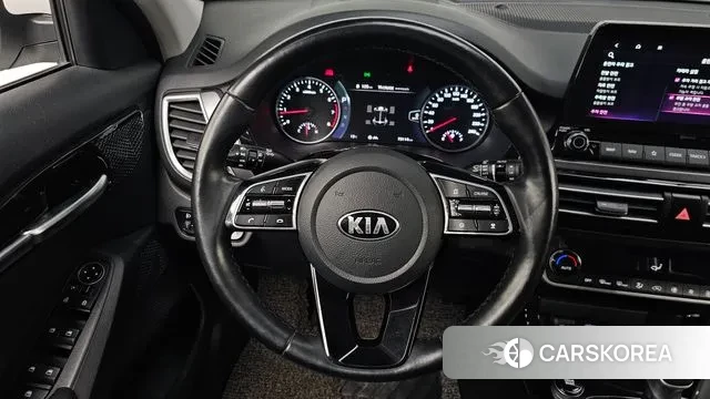 Kia Seltos 2021 Белый из Кореи, фото 3