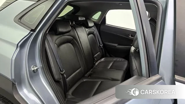 Hyundai Kona 2019 Серебристо-серый из Кореи, фото 3