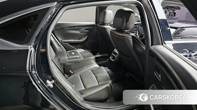 Chevrolet (GM Daewoo) Impala 2018 Черный из Кореи, фото 3