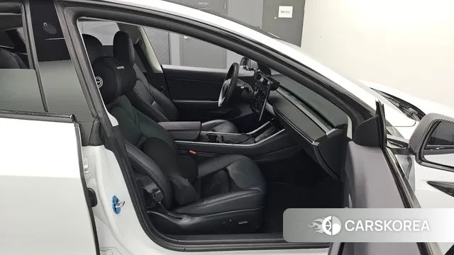 Tesla Model 3 2020 Белый из Кореи, фото 3